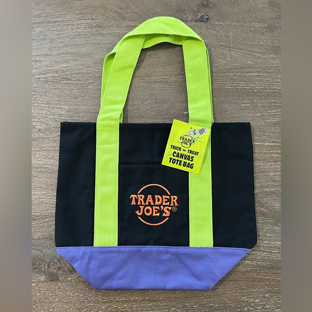Trader Joe's Set of 4 Mini Tote Bag's - Picture 2 of 5